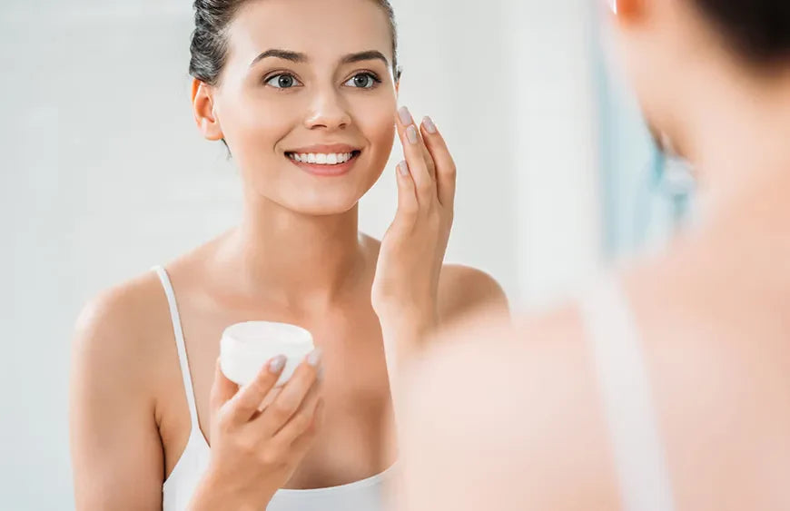 Choosing the Right Face Cream for UAE’s Dry Climate