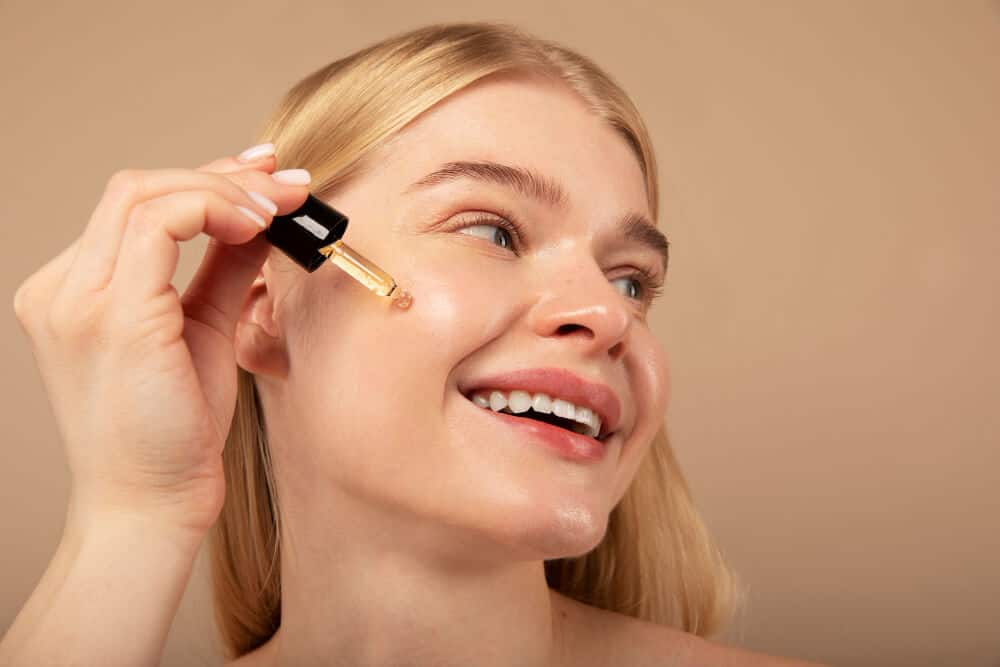 Lecithin in Skincare: Hydration and Barrier Repair Benefits